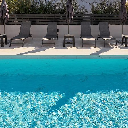 Poolside Apartments Anabella Baška Extérieur photo