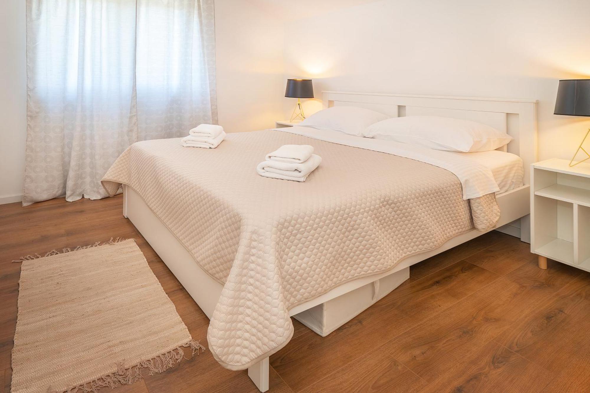 Poolside Apartments Anabella Baška Extérieur photo