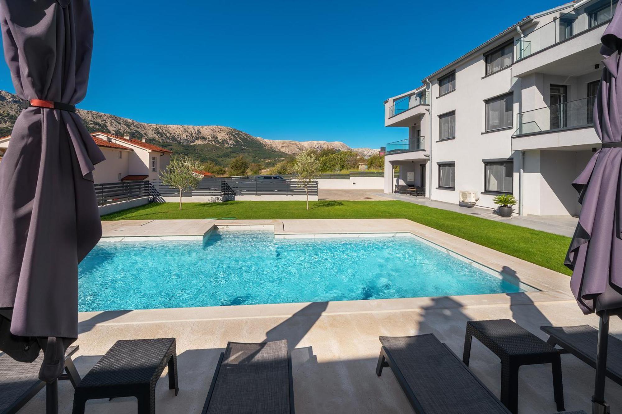 Poolside Apartments Anabella Baška Extérieur photo